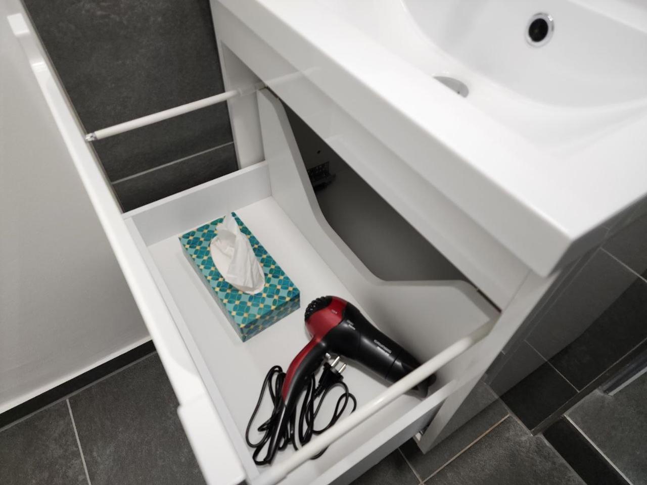 Davin City Aparments - Self-Check-In Hamburg Ngoại thất bức ảnh